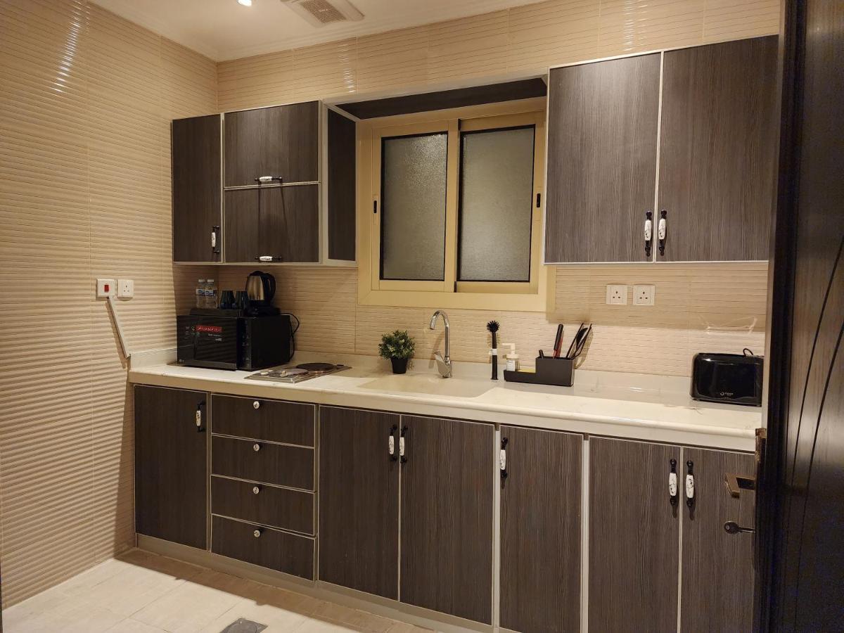Rasis Furnished Apartments Jeddah Exterior photo